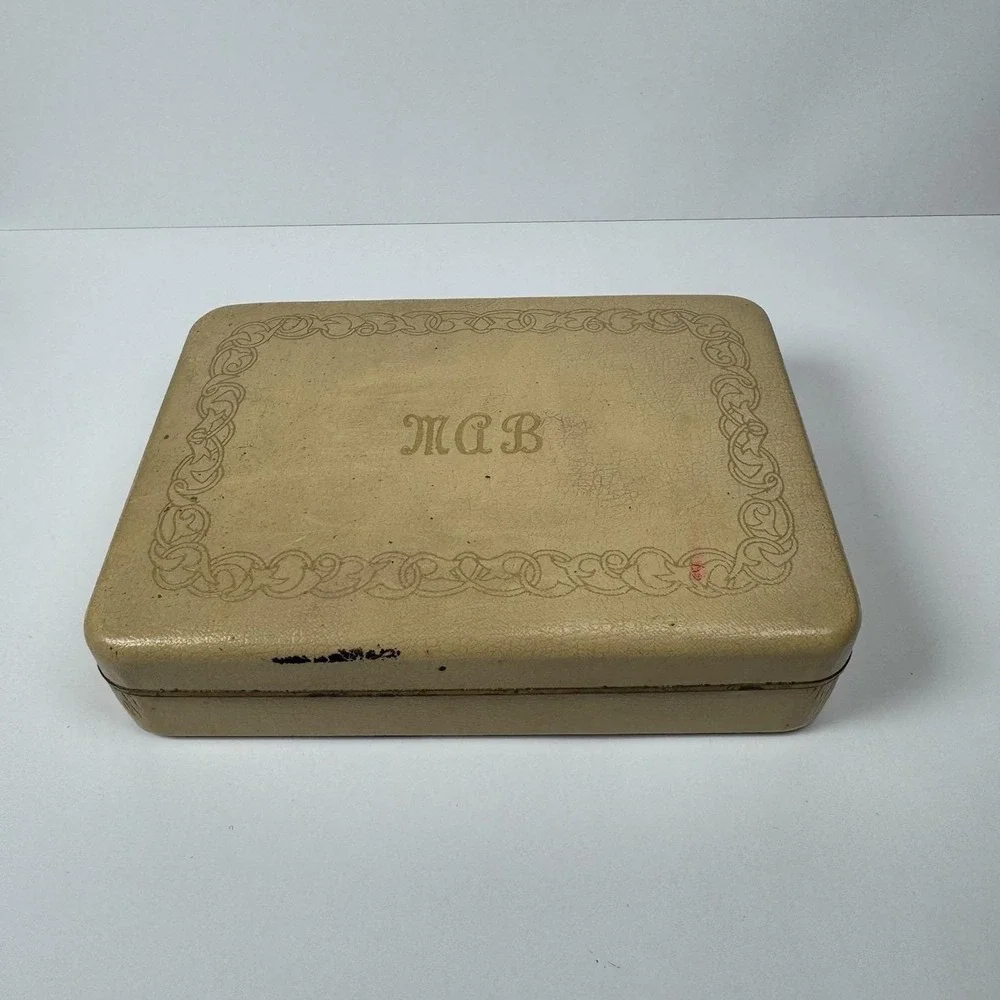 1960's Vintage FARRINGTON Genuine Texol Cream Jewelry‎ Box Red Velvet Lining